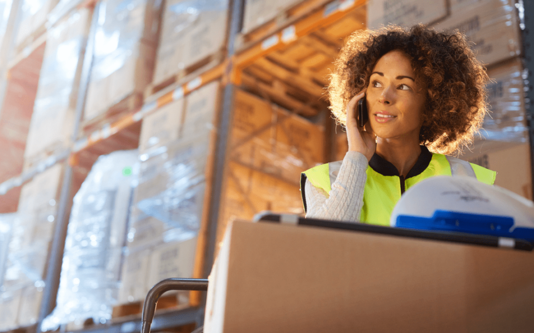 Sector logística: Ropa de trabajo para prevenir los riesgos laborales